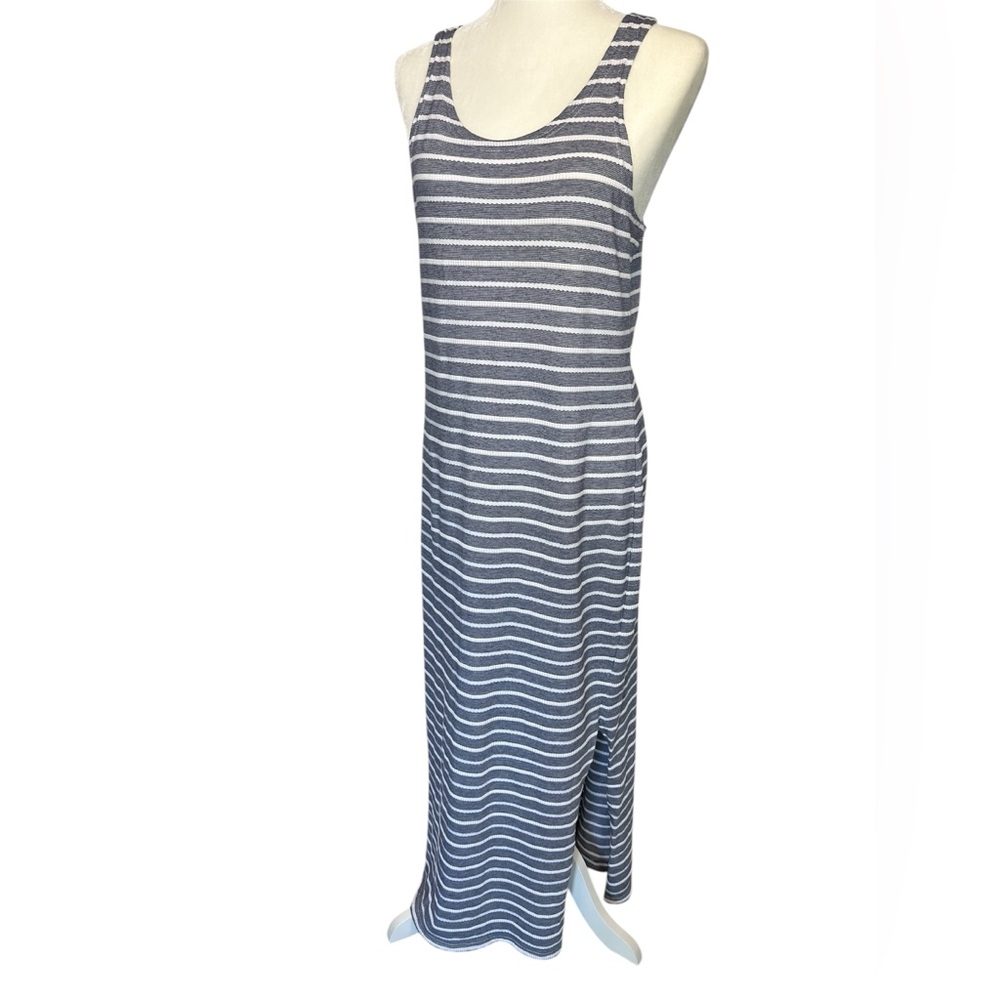 ☀️Sail to Sable Blue and White Sleeveless Sheath Maxi Dress. Size medium